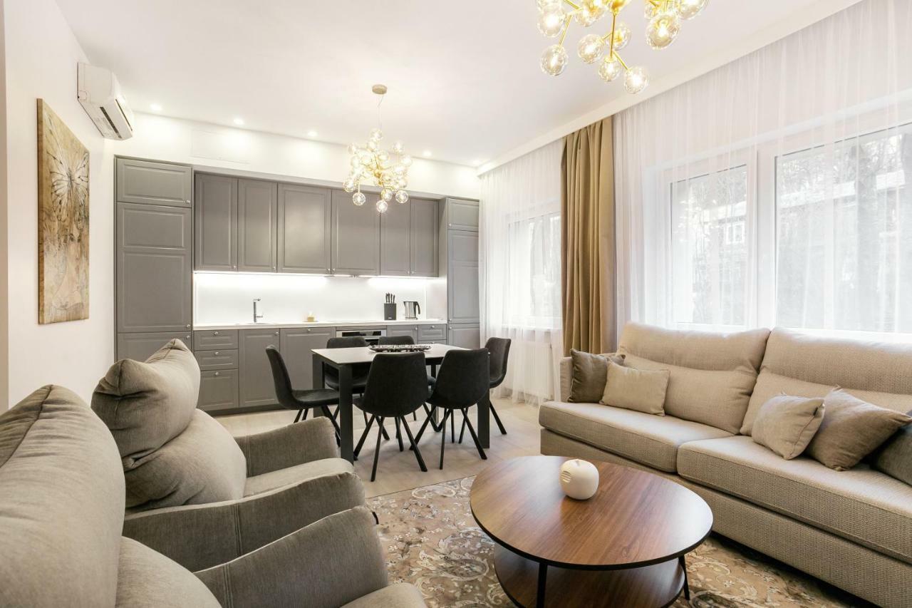 Luxury For Everyone - Hills Park Lux Apartments 3 วิลนีอุส ภายนอก รูปภาพ